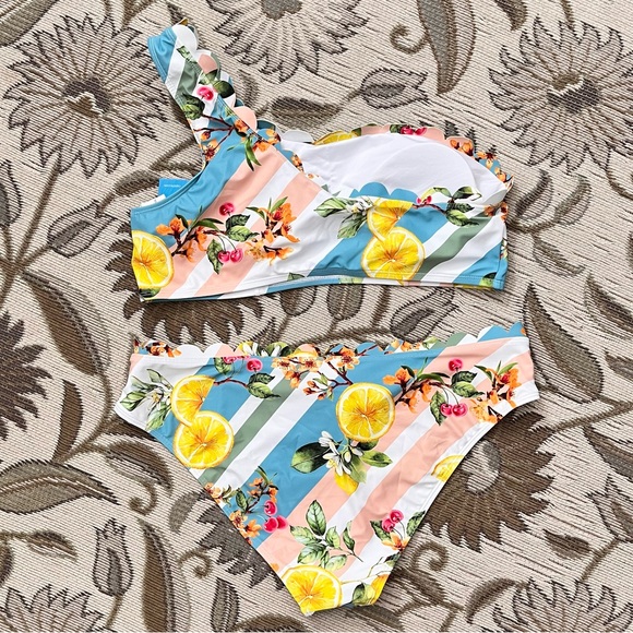 Cupshe Bikini One Shoulder Bralette Swimsuit XL New - Picture 3 of 7